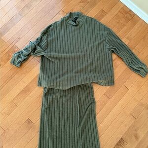 SHEIN Olive Green Ribbed Maxi Dress